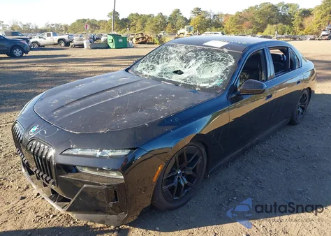 2023 BMW 760 I xDrive z USA, uszkodzony, nr VIN WBA33EJ04PCL69949